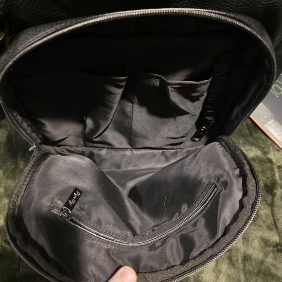 Itzy Ritzy Black Backpack - Picture 3 of 6